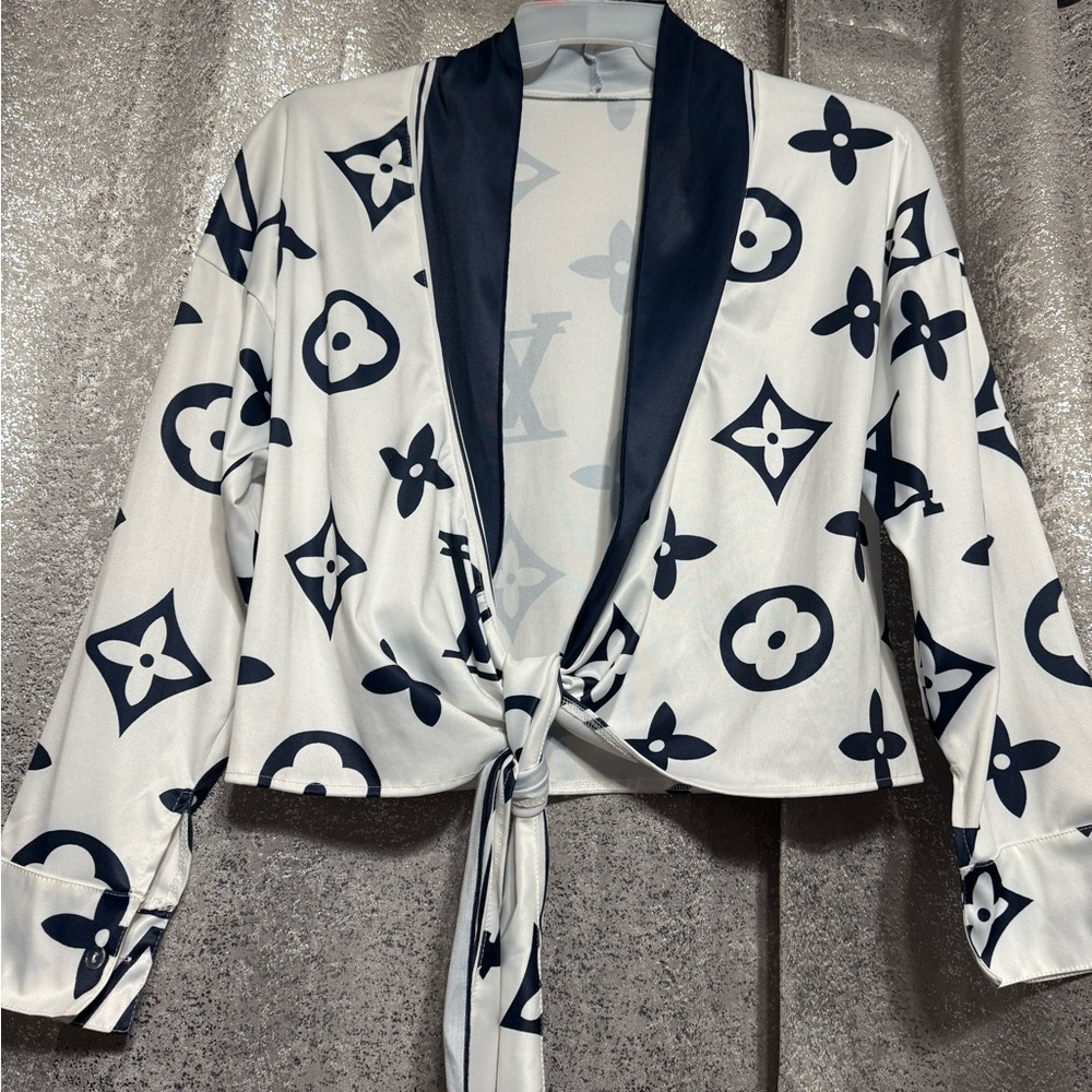 Stylish Women's Black and White Jacket